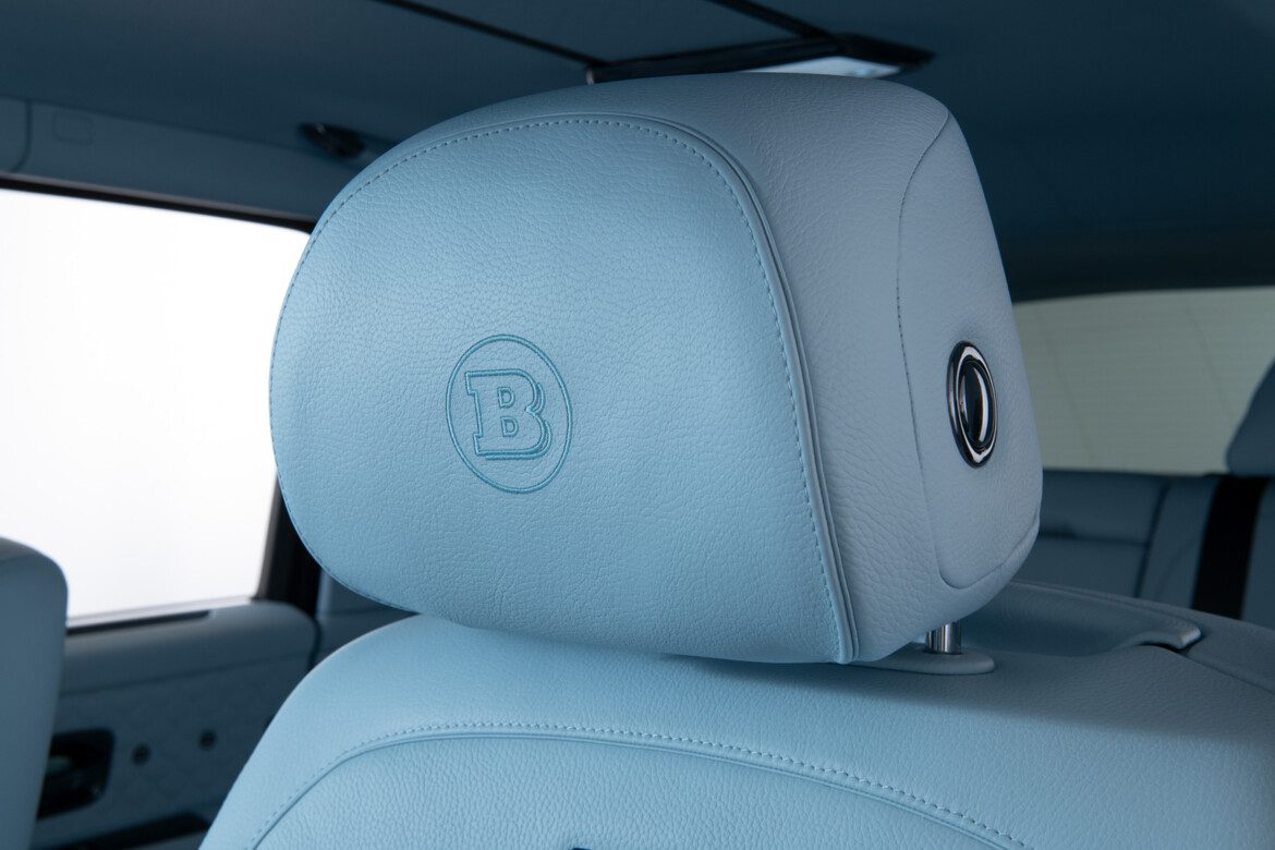 BRABUS 700 BLUE SKY Studio klein (25)-1170×780 BRABUS 700 BLUE SKY Studio klein (25)-1170x780