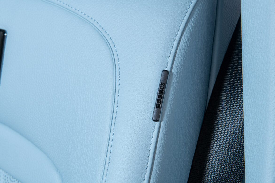 BRABUS 700 BLUE SKY Studio klein (26)-1170×780 BRABUS 700 BLUE SKY Studio klein (26)-1170x780