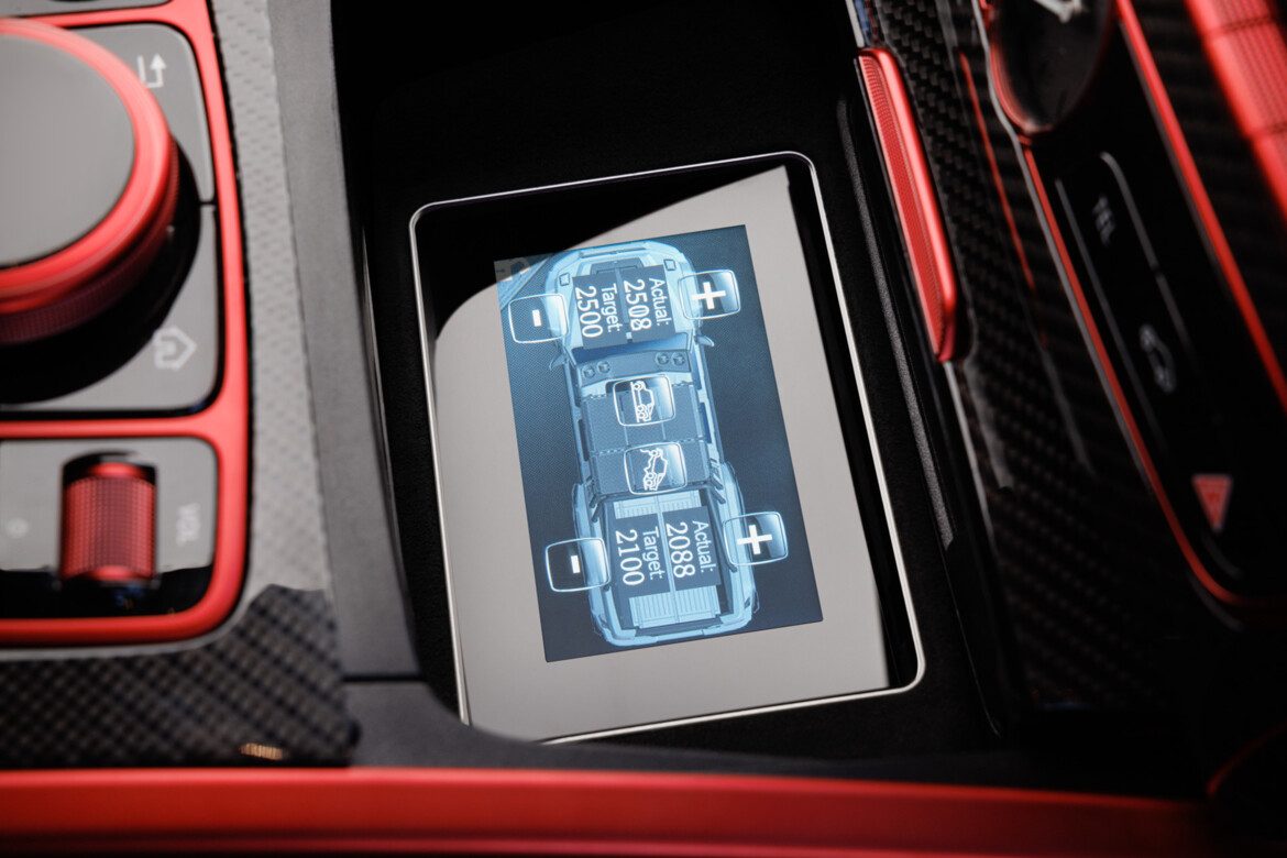 Brabus_6x6_XLP_800_INT_007-1170x780